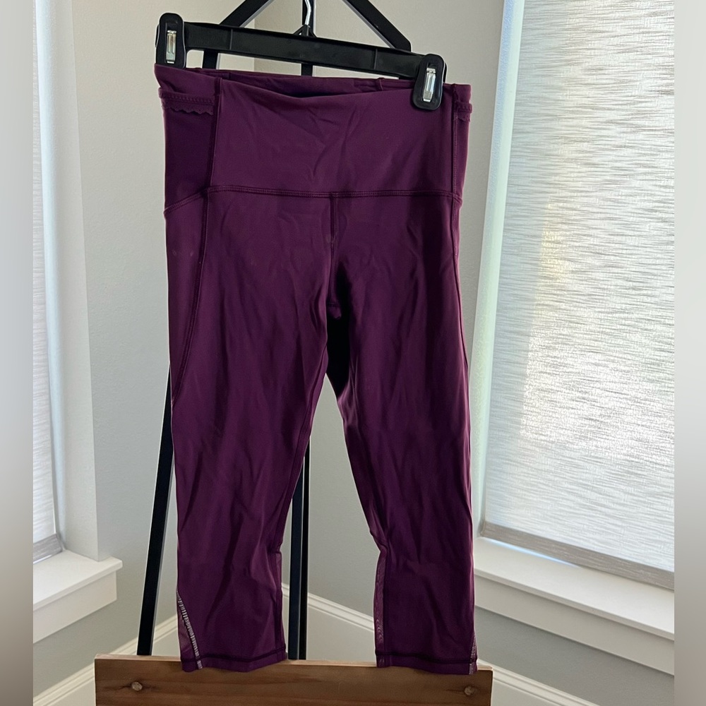 Lululemon purple cropped legging. Size 4